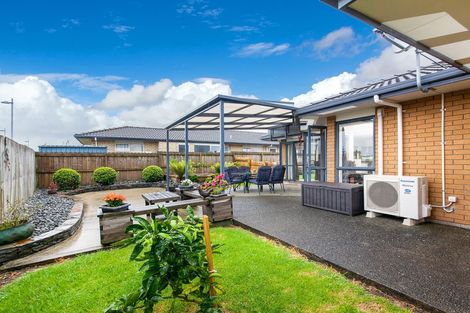 Photo of property in 11/72 Swanson Road, Henderson, Auckland, 0610