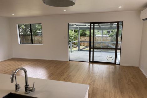 Photo of property in 134a Mcleod Road, Te Atatu South, Auckland, 0610