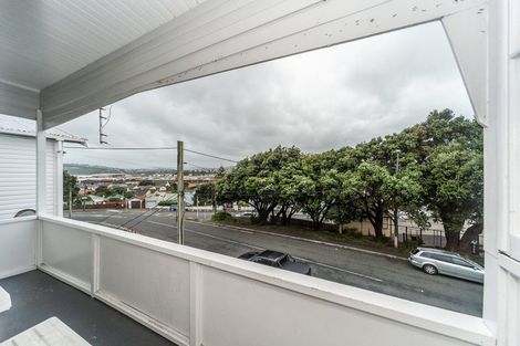 Photo of property in 50 Queens Drive, Lyall Bay, Wellington, 6022