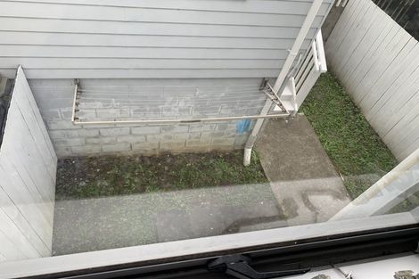 Photo of property in 25/3 Hulme Place, Henderson, Auckland, 0612
