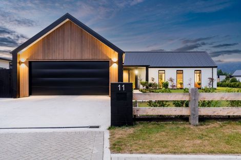 Photo of property in 11 Three Kings Court, Outram, 9019