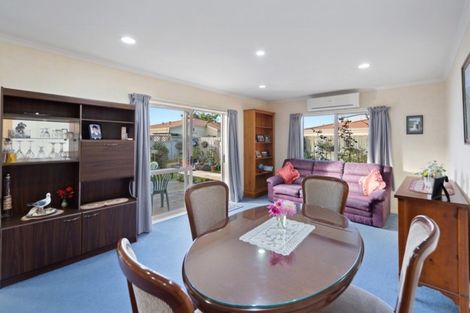 Photo of property in 22 Northmeadow Drive, Rototuna, Hamilton, 3210