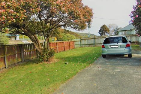 Photo of property in 30 Peck Street, Taita, Lower Hutt, 5011