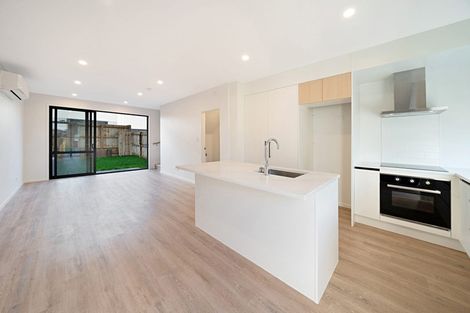 Photo of property in 13 Clay Works Lane, New Lynn, 0600