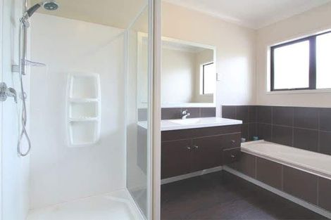 Photo of property in 54 Aotea Drive, Aotea, Porirua, 5024