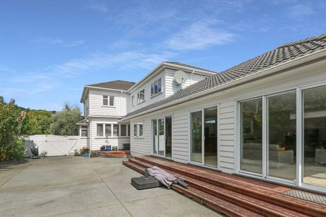 Photo of property in 9 Penrose Street, Woburn, Lower Hutt, 5010