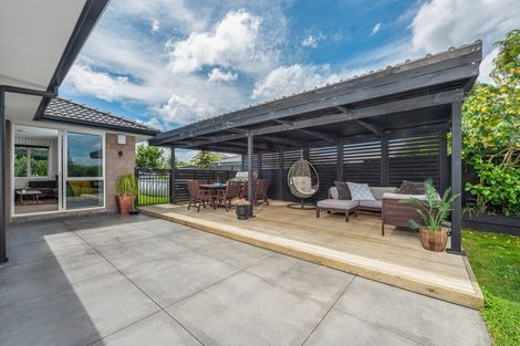 Photo of property in 18 Stableford Drive, Pyes Pa, Tauranga, 3112