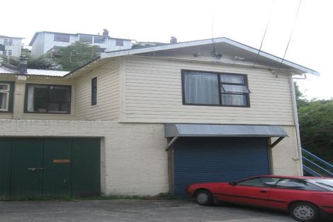 Photo of property in 16 Crieff Street, Northland, Wellington, 6012