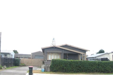 Photo of property in 42 Walmsley Road, Otahuhu, Auckland, 1062