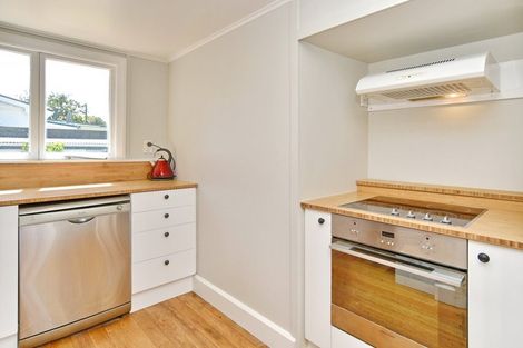 Photo of property in 12 Silvester Street, Woolston, Christchurch, 8023