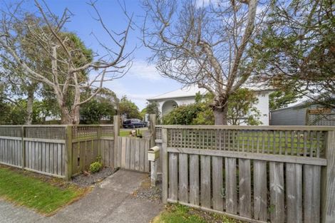 Photo of property in 54 Waihi Road, Hawera, 4610