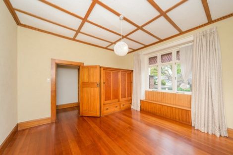 Photo of property in 42 Florence Avenue, Palmerston North, 4414