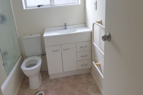 Photo of property in 38 Kona Crescent, Henderson, Auckland, 0610