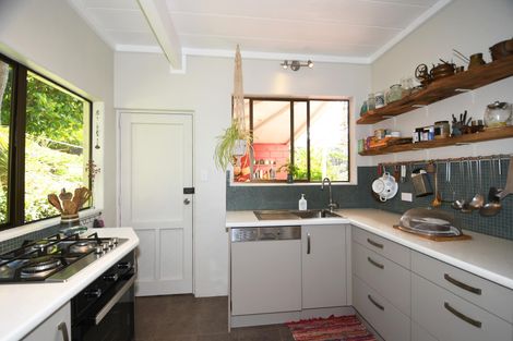 Photo of property in 15 View Road, Warkworth, 0910