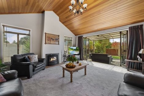 Photo of property in 2 Riverstone Drive, Welcome Bay, Tauranga, 3112