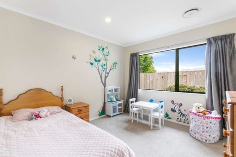 Photo of property in 15 Lockhart Place, Rototuna, Hamilton, 3210