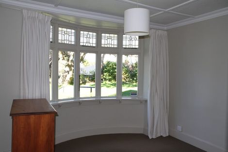 Photo of property in 94 Bolton Street, Kelburn, Wellington, 6012