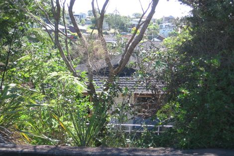 Photo of property in 1/19 Beulah Avenue, Rothesay Bay, Auckland, 0630