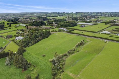 Photo of property in 412a Corbett Road, Lepperton, New Plymouth, 4373