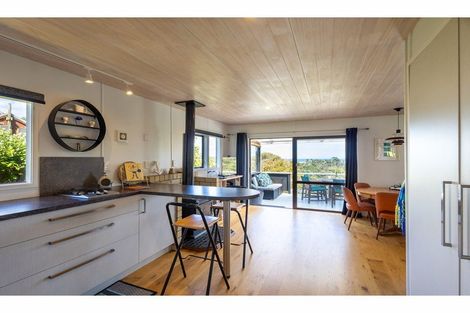 Photo of property in 6569 Pouto Road, Pouto, 0391