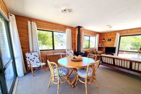 Photo of property in 224 Waimaire Avenue, Matarangi, Whitianga, 3592