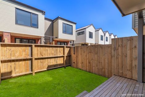 Photo of property in 35 Walmsley Road, Mangere, Auckland, 2022