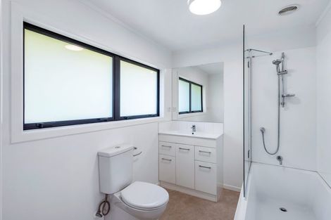 Photo of property in 30 Middleton Road, Johnsonville, Wellington, 6037