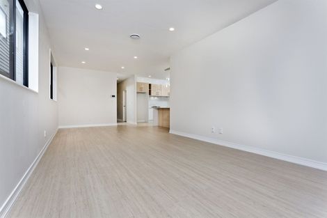 Photo of property in 60 Lusitano Drive, Karaka, Papakura, 2113