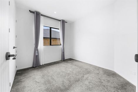 Photo of property in 57 Drumbuoy Drive, Flat Bush, Auckland, 2019