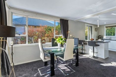 Photo of property in 35 Burgess Street, Green Island, Dunedin, 9018
