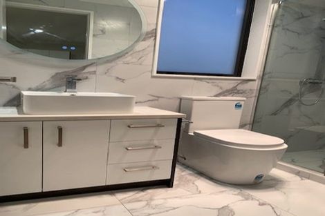 Photo of property in 51 Hikuawa Road, Flat Bush, Auckland, 2019