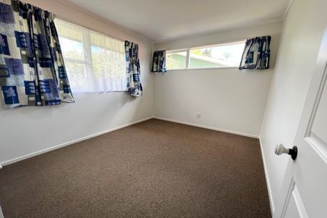 Photo of property in 2/2 Gretel Place, Hillcrest, Auckland, 0627