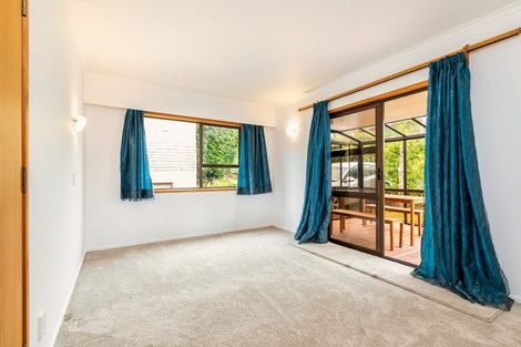 Photo of property in 232a Old Titirangi Road, Titirangi, Auckland, 0604