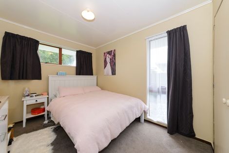 Photo of property in 51 Kimberley Grove, Westbrook, Palmerston North, 4412