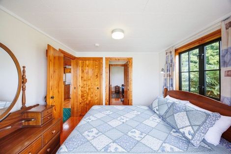 Photo of property in 121/123 High Street, Bulls, 4818