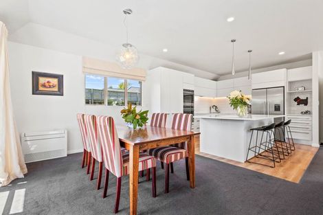 Photo of property in 1 Springvale Gardens, Harewood, Christchurch, 8051