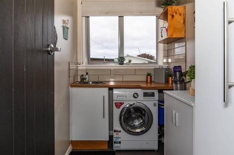 Photo of property in 29 Lucas Street, Riversdale, Blenheim, 7201