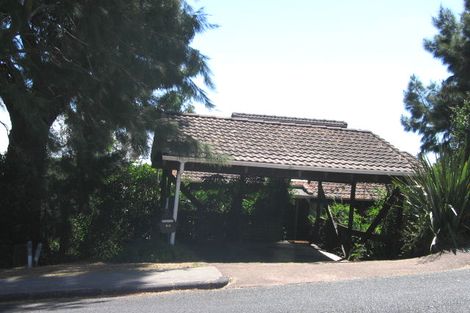 Photo of property in 29 Pemberton Avenue, Bayview, Auckland, 0629