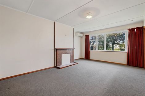 Photo of property in 1/13 Pitcairn Crescent, Bryndwr, Christchurch, 8053