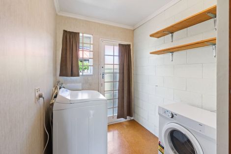 Photo of property in 25 Knights Grove, Otaki, 5512