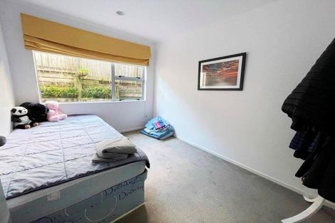 Photo of property in 1/109 Churchill Road, Murrays Bay, Auckland, 0630