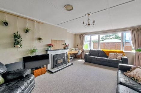 Photo of property in 69 Sladden Street, Naenae, Lower Hutt, 5011