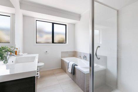 Photo of property in 3 Antrim Glade, Welcome Bay, Tauranga, 3175