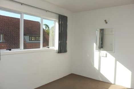 Photo of property in 9h Emmett Street, Herne Bay, Auckland, 1011