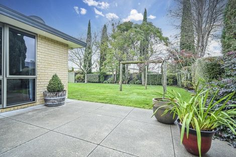 Photo of property in 95 Ferry Road, Clive, 4102