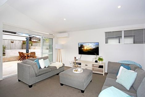 Photo of property in 18 Park Chester Road, Pukekohe, 2120