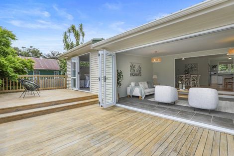 Photo of property in 21 Oxford Road, Lake Rotoma, Rotorua, 3074