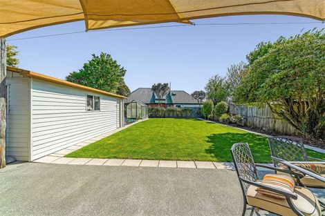 Photo of property in 22 Kendal Avenue, Burnside, Christchurch, 8053
