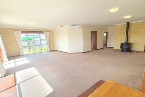 Photo of property in 2b Ngaire Street, Longburn, Palmerston North, 4412