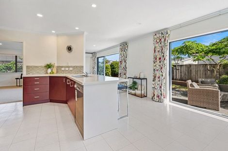 Photo of property in 11 Kihi Place, Ruakaka, 0116